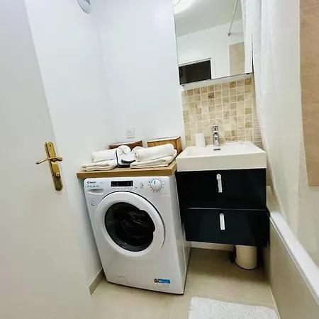 Iris - T2 Cosy * Chelles (Seine-et-Marne)